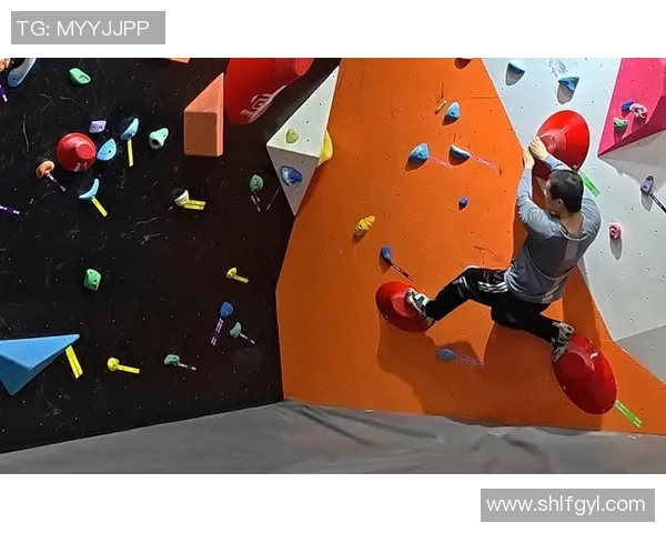 广州攀岩队技术探讨与训练心得分享助力攀岩水平提升