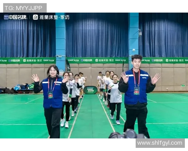 成都羽毛球队配合排名创新高引领全国羽坛新风潮 成都羽毛球队配合排名创新高引领全国羽坛新风潮